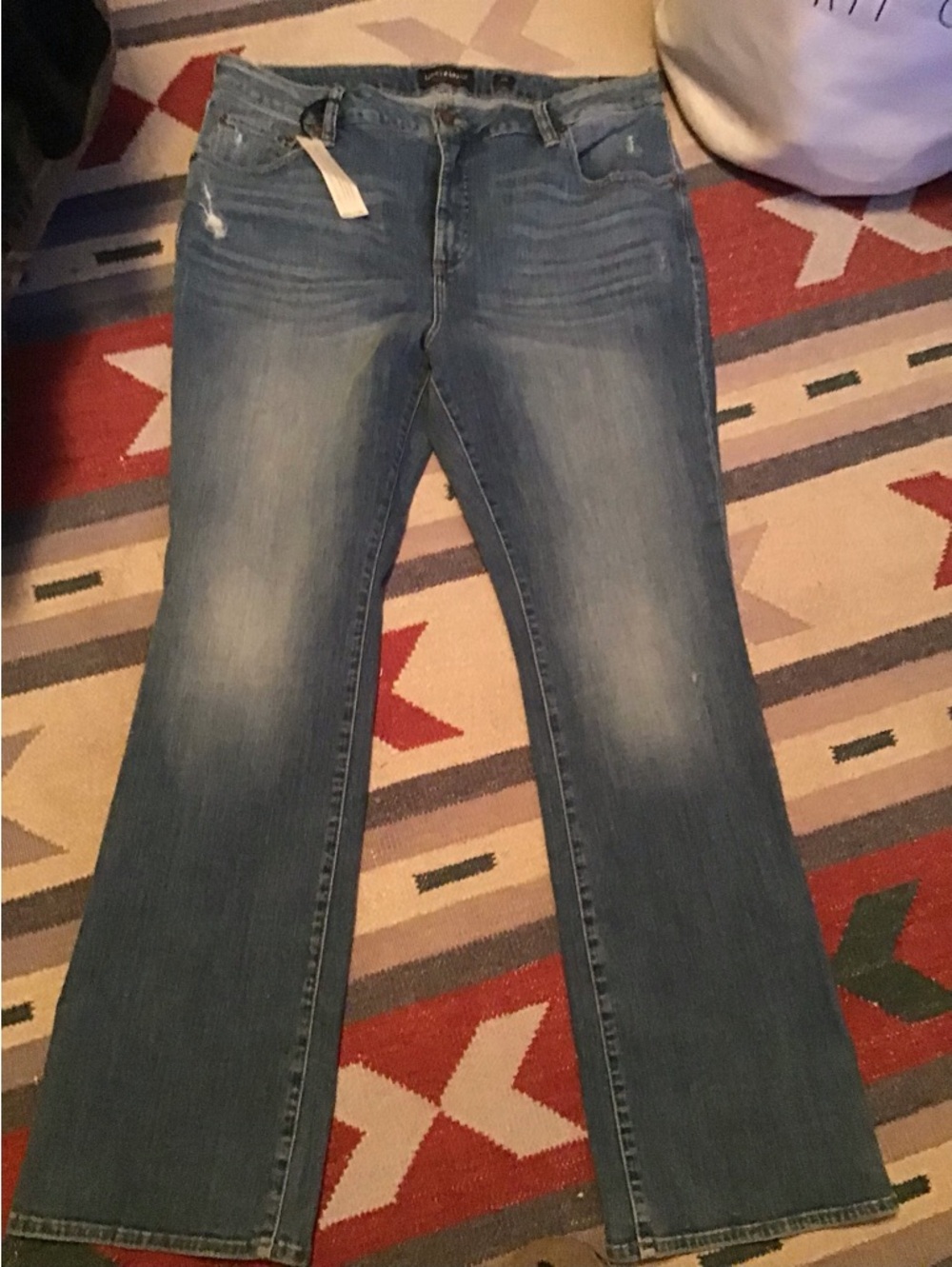 Lucky Brand sz 16W brand new with tags ladies jeans,